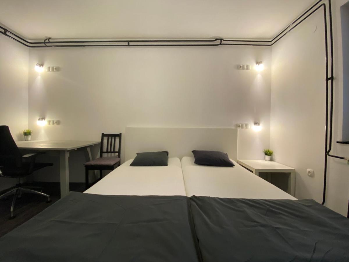 The Best Hostel Μπλεντ Εξωτερικό φωτογραφία