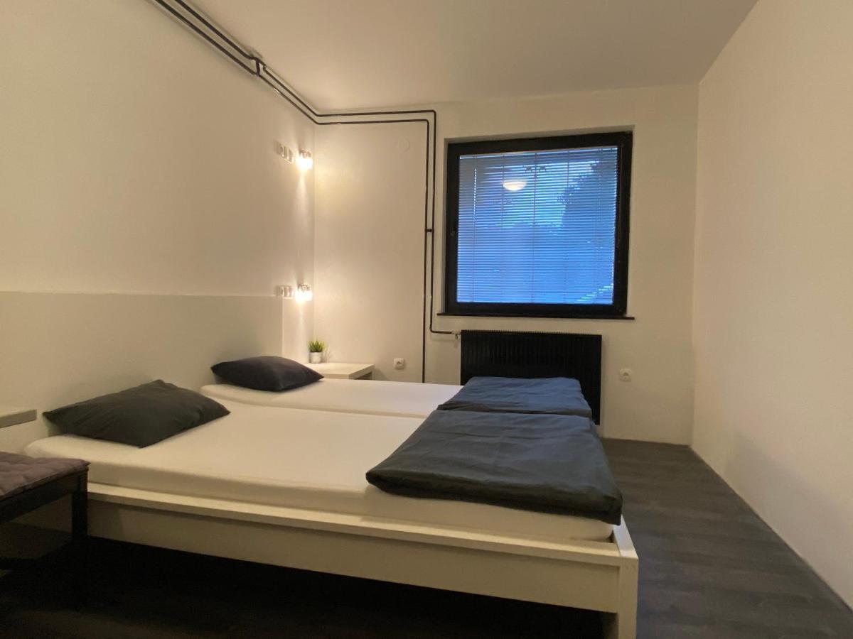 The Best Hostel Μπλεντ Εξωτερικό φωτογραφία